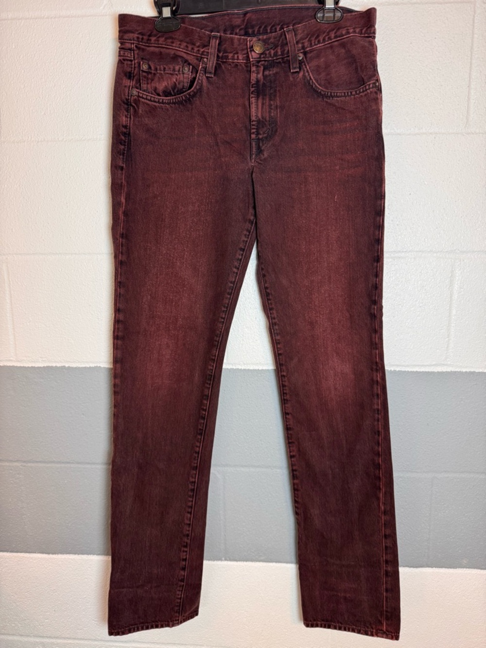 J Brand Skinny Jeans in Burgundy
